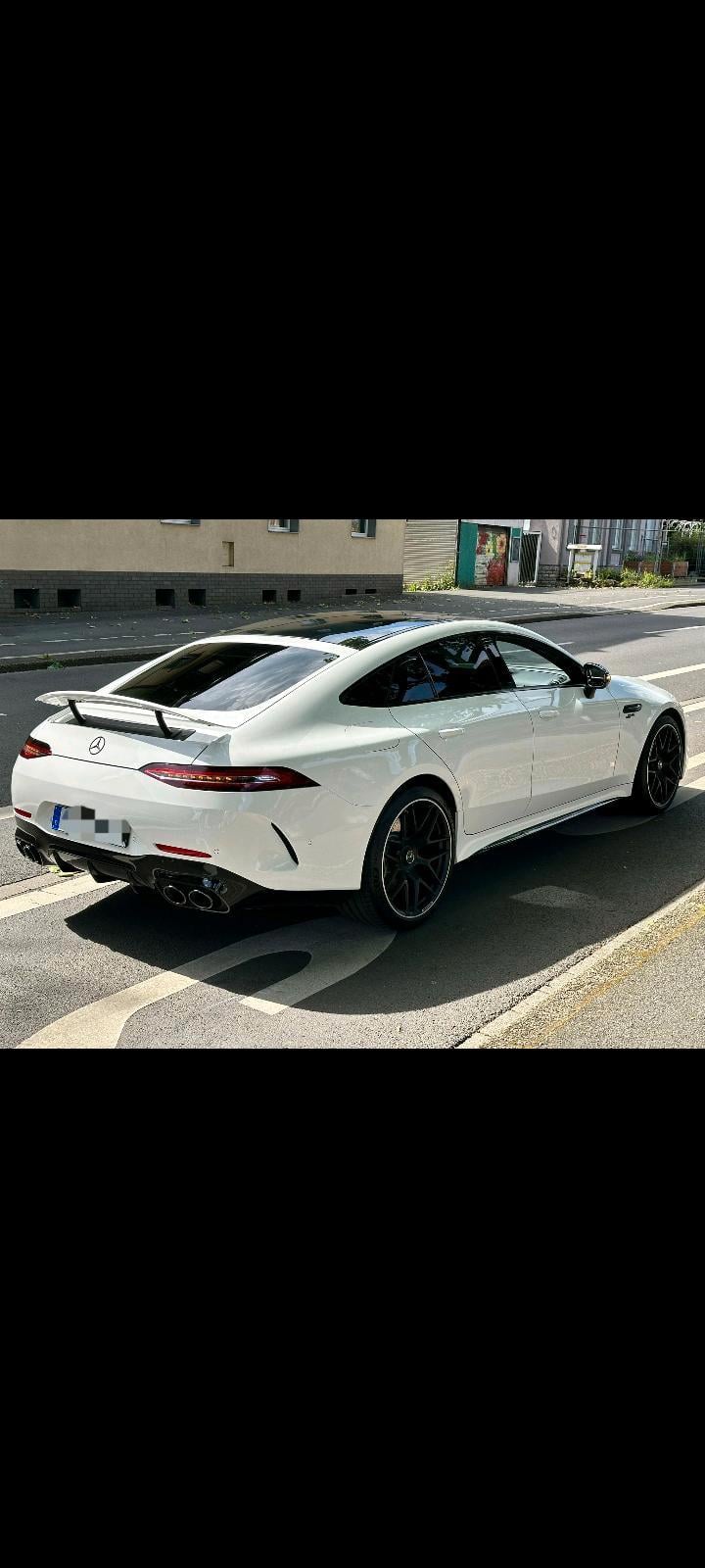 MERCEDES GT 43 AMG |AUTO MIETEN | MIETWAGEN | SPORTWAGEN MIETEN Bild 4