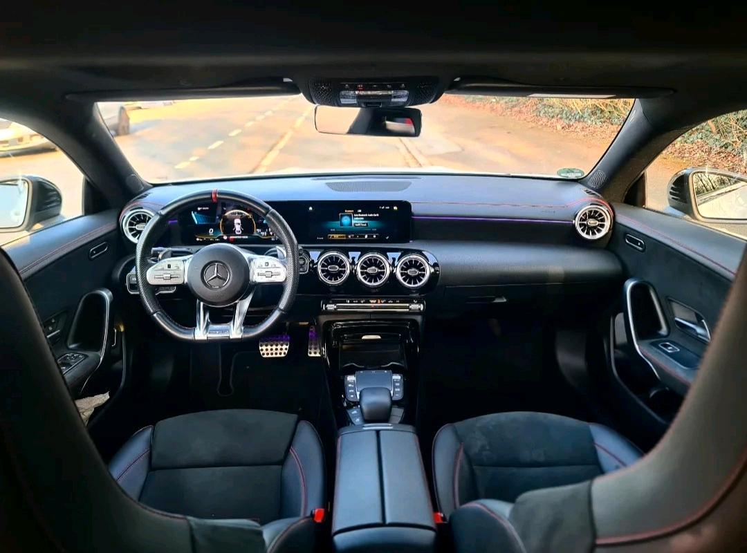 MERCEDES CLA 45 AMG|AUTO MIETEN | MIETWAGEN | SPORTWAGEN MIETEN Bild 3