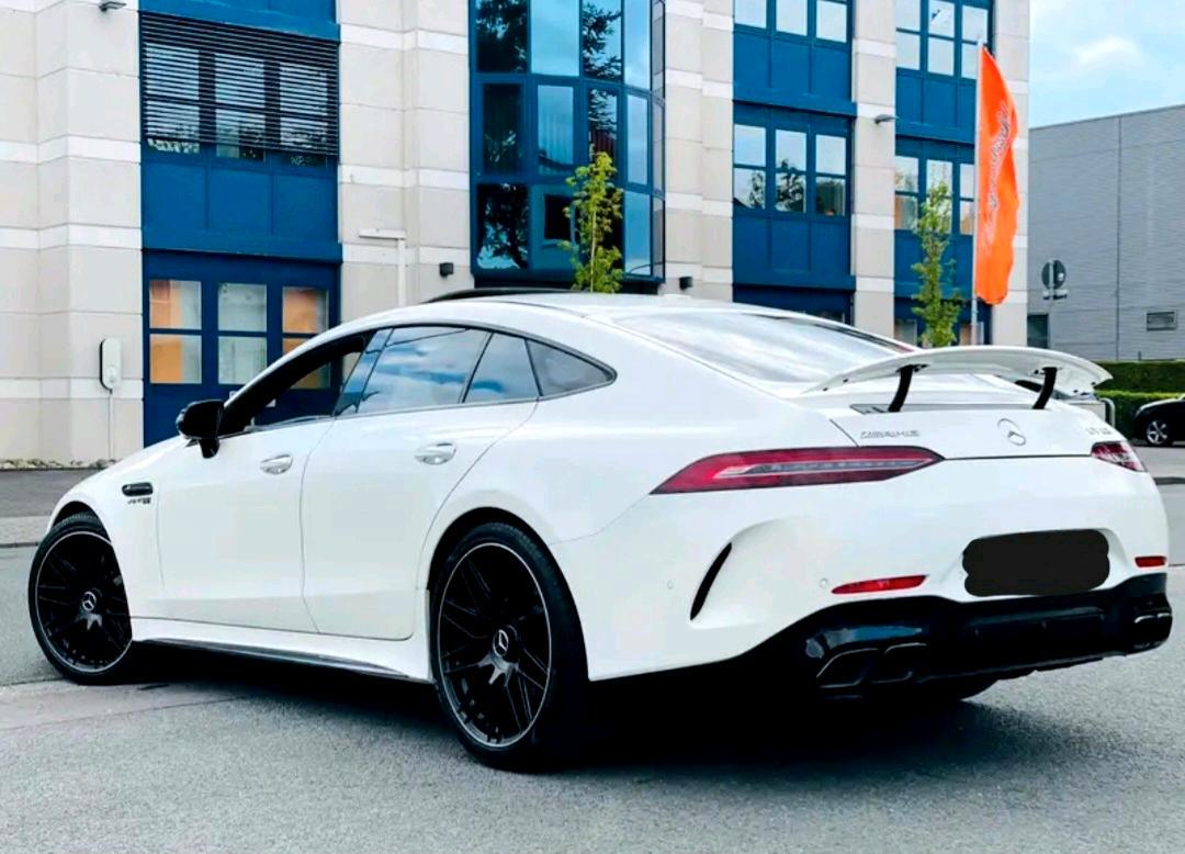 MERCEDES GT63 AMG| MIETWAGEN | AUTO MIETEN | SPORTWAGEN MIETEN Bild 2