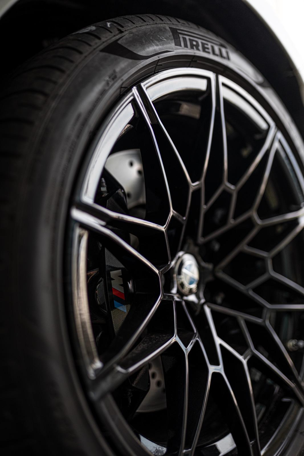 BMW M4 mieten / Sportwagen mieten / Hochzeitswagen/ Hochzeitsauto Bild 3