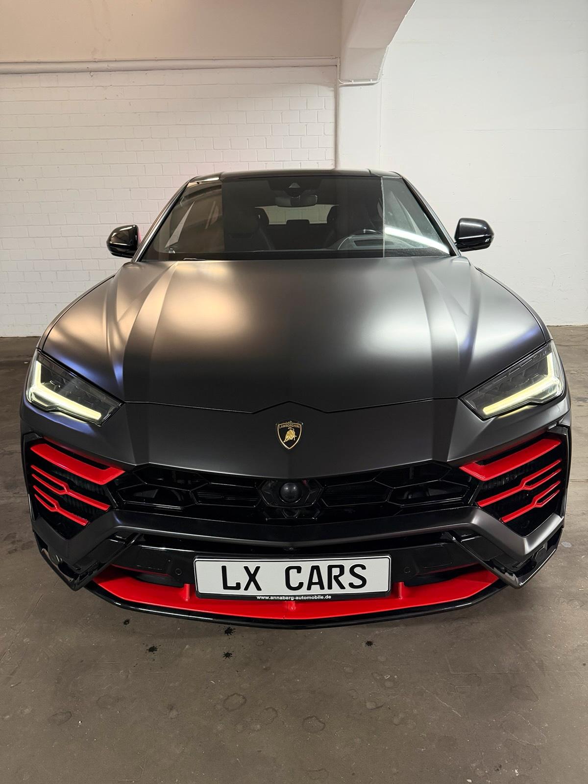 LAMBORGHINI URUS MIETEN LEIHEN SPORTWAGEN V8 HOCHZEIT Bild 4