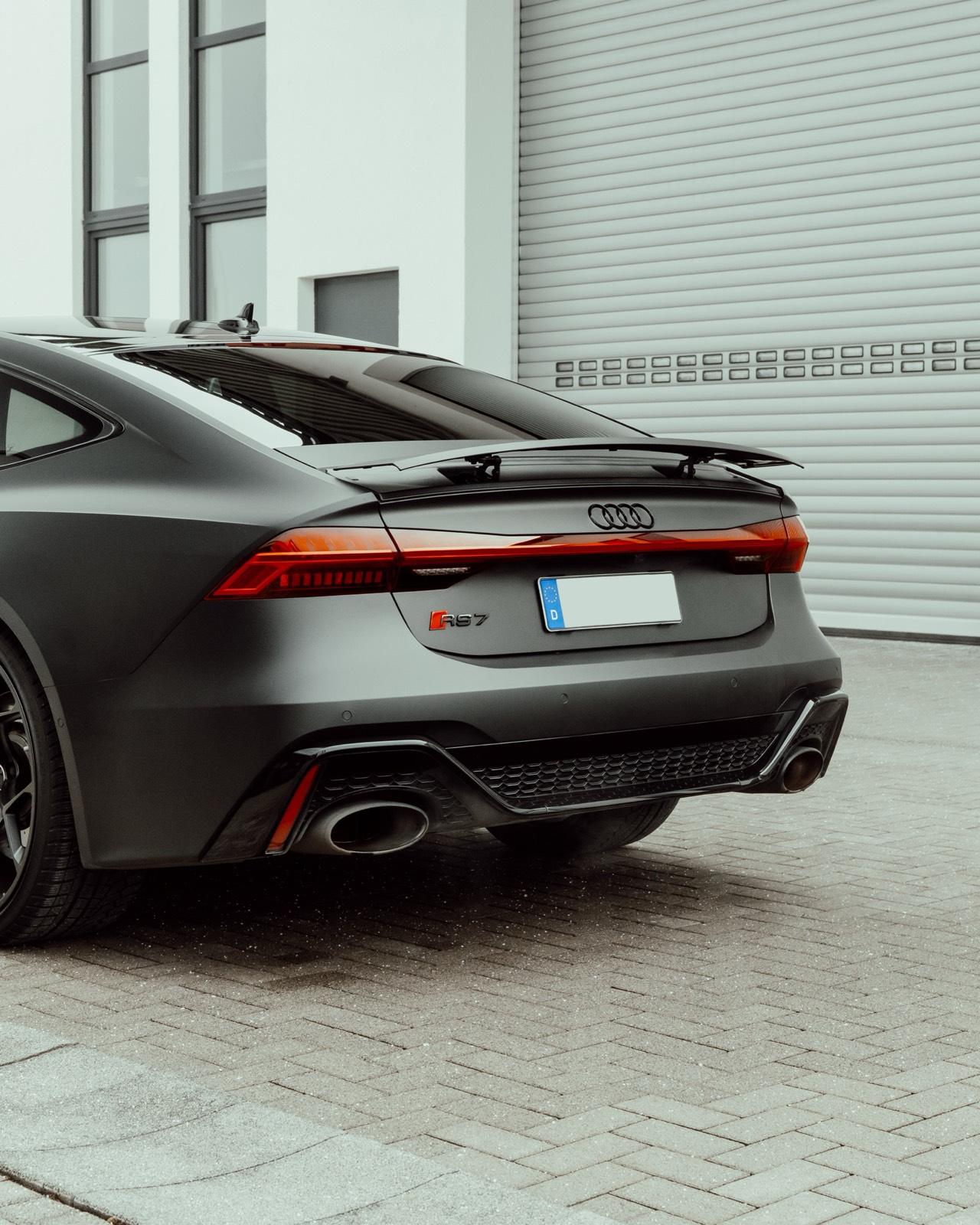 AUDI RS7 PERFORMANCE MIETEN MIETWAGEN SPORTWAGEN HOCHZEITSWAGEN Bild 5