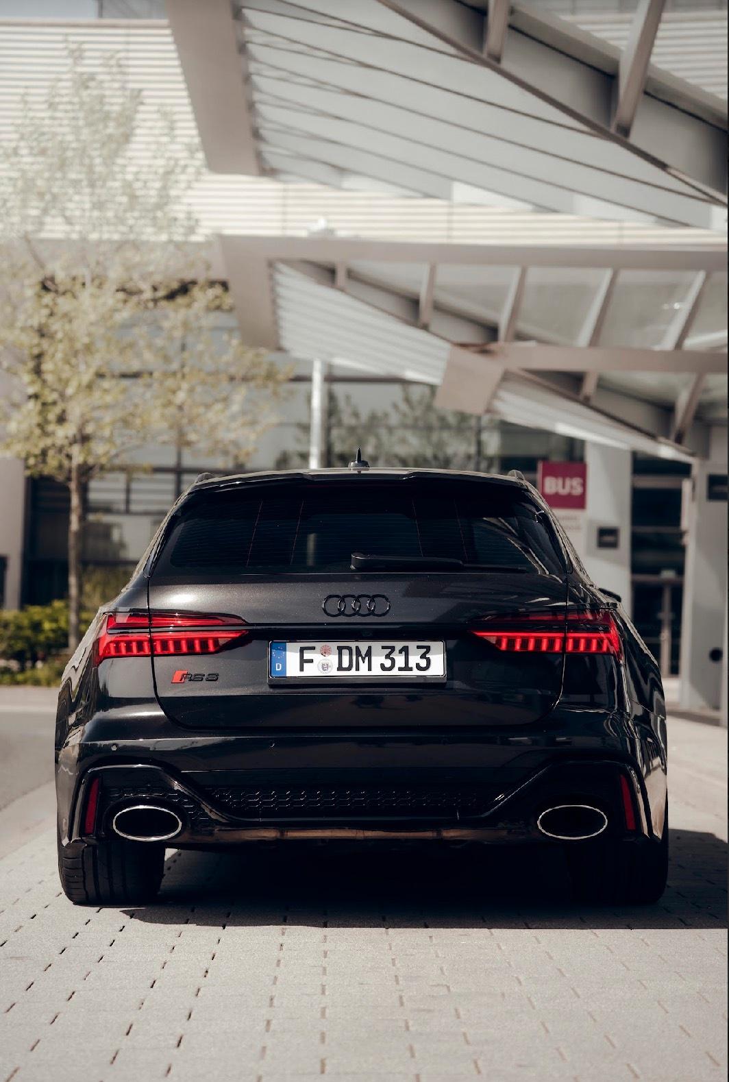 Audi RS6 mieten Bild 5