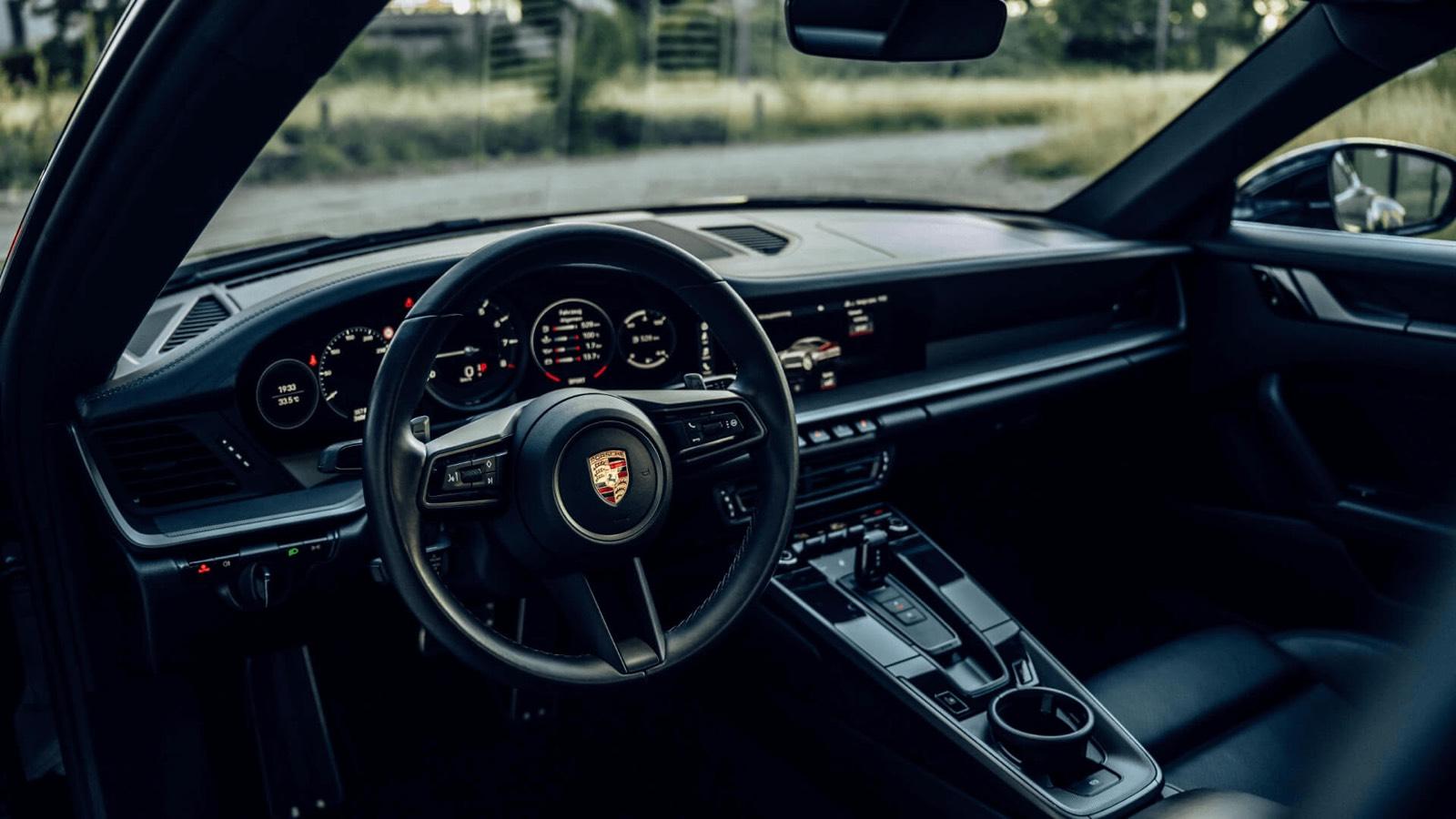 MIETEN - Porsche 911 Carrera mieten - Typ 992 Bild 4