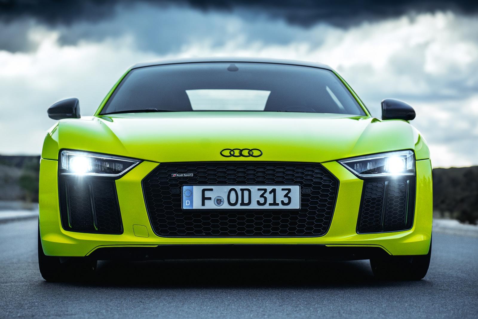 MIETEN - Audi R8 mieten - V10 Coupe Bild 4