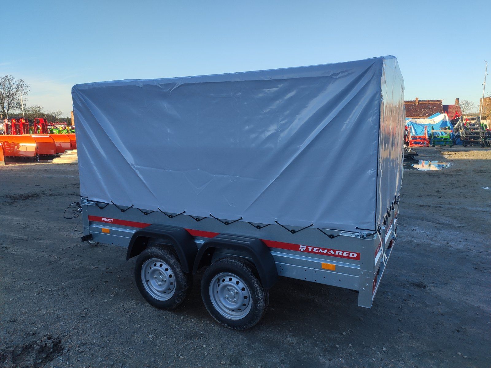 Anhänger Plane mieten Düsseldorf