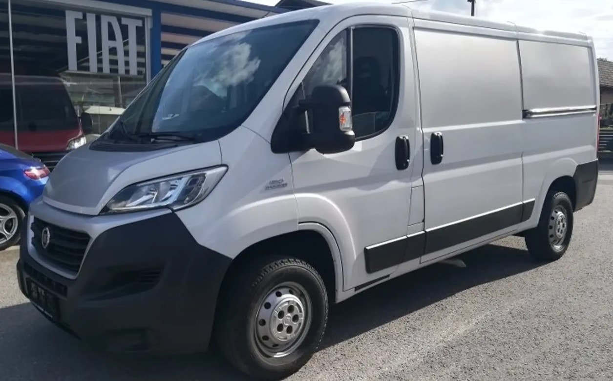 Fiat Ducato Transporter mieten