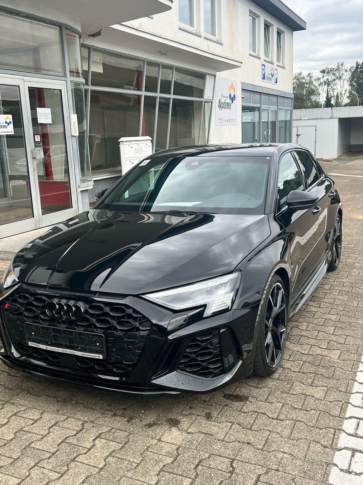 Audi RS 3 Mieten / Sportwagen Mieten / Auto Mieten /Mietfahrzeug✅