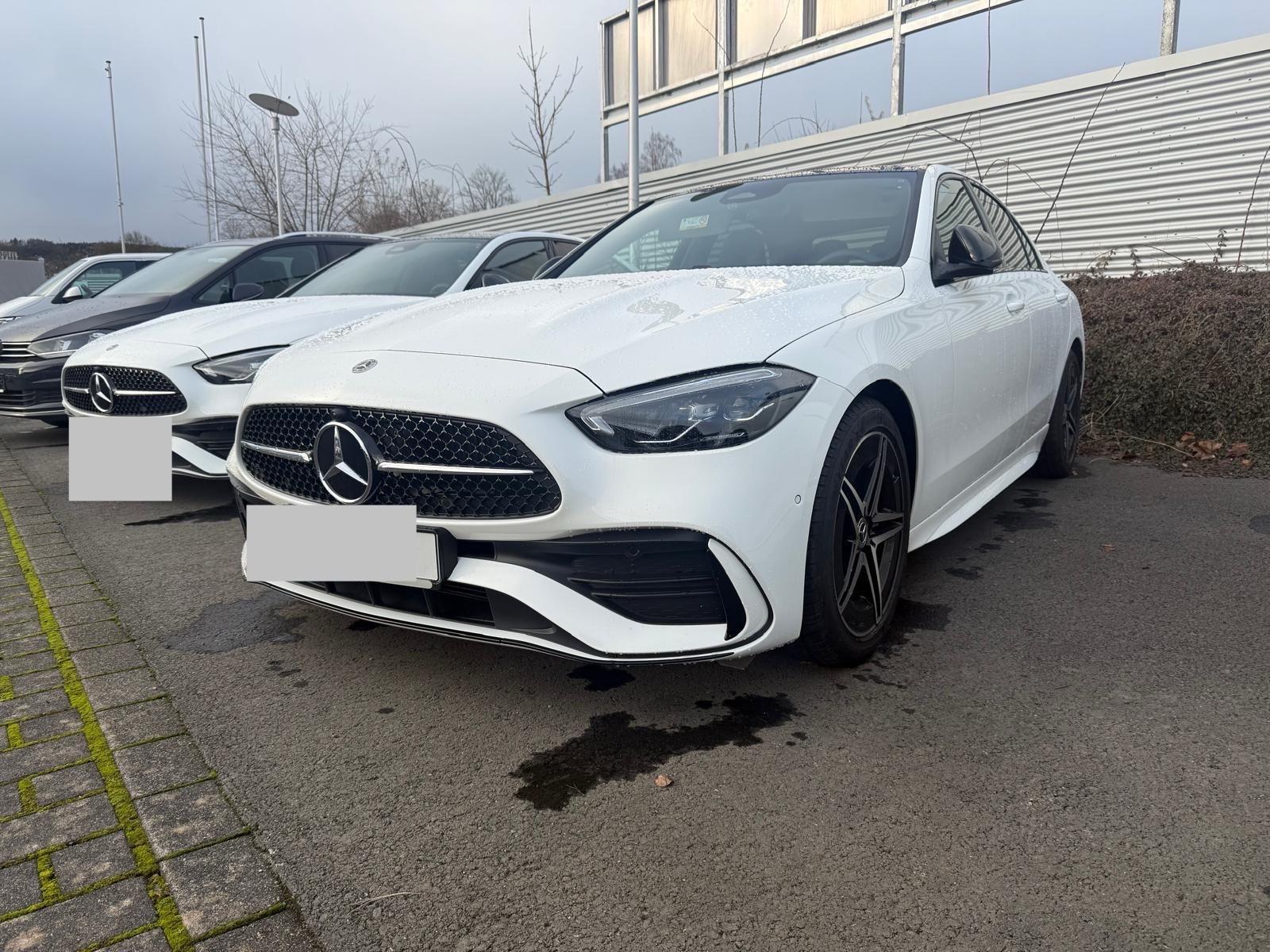 Mercedes Benz C Klasse Mieten / Leihen / Autovermietung / CarRent