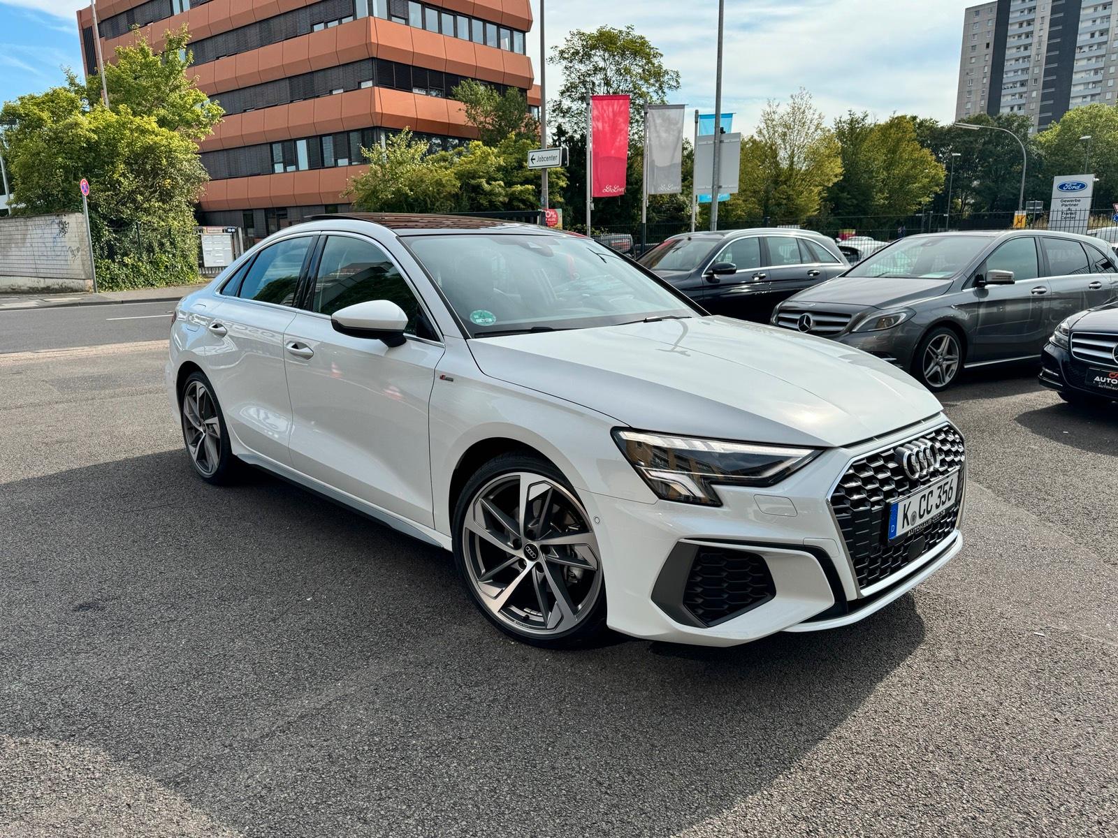 Audi A3 Limousine / S-Line / Autovermietung / Auto mieten / Köln