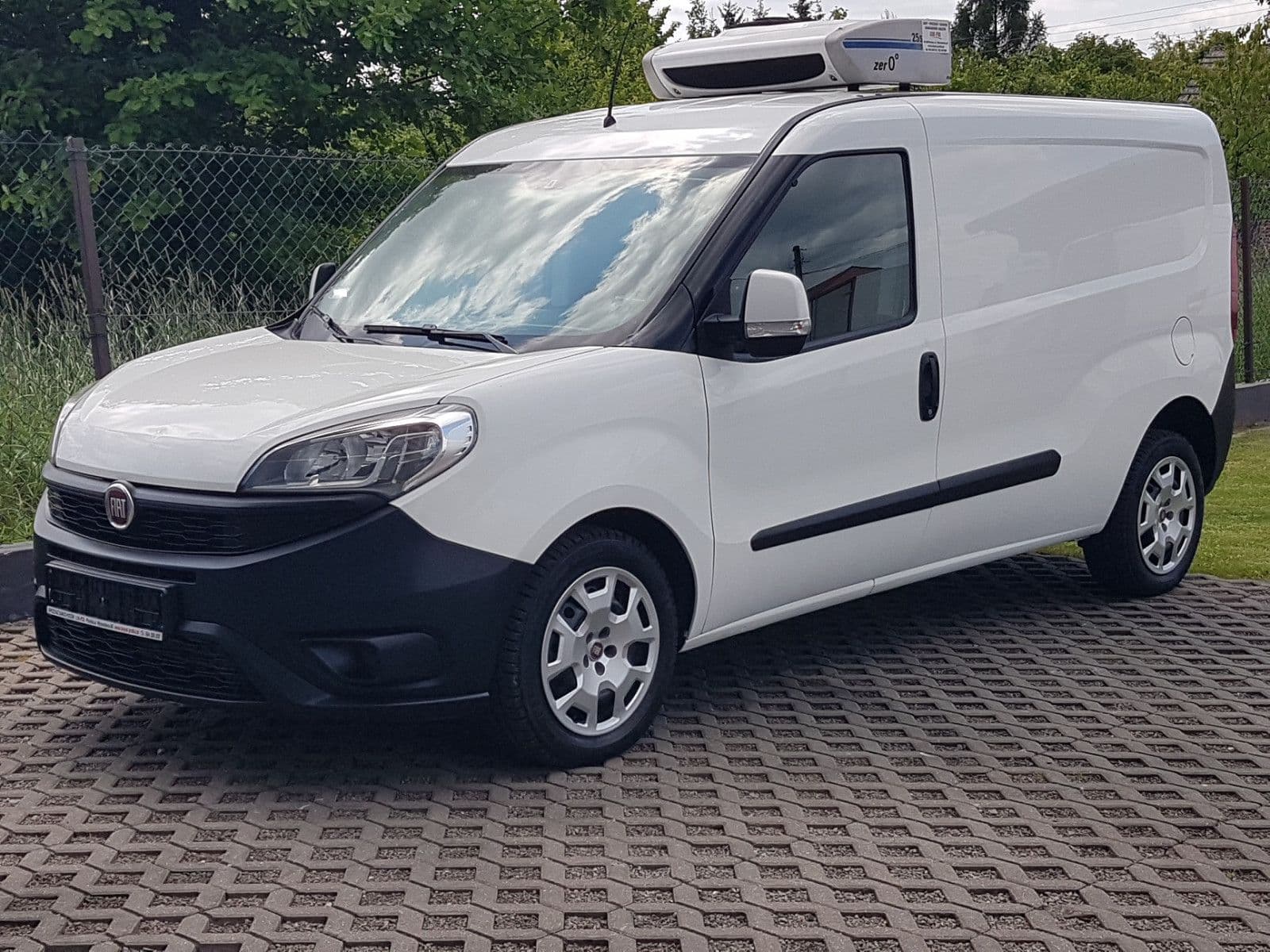 Fiat Doblo Mini Kühler mieten in Nürnberg ab 80€/Tag