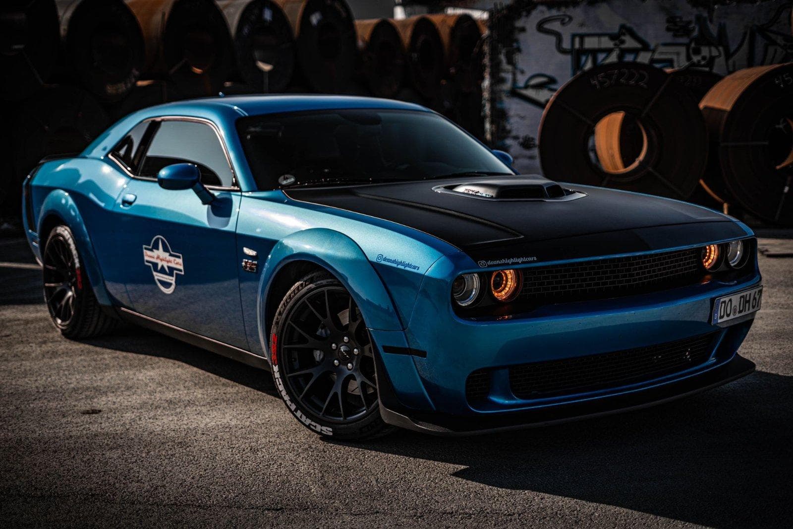 Dodge Challenger V8 * 6,4 l * 492 PS * ab 189,00…