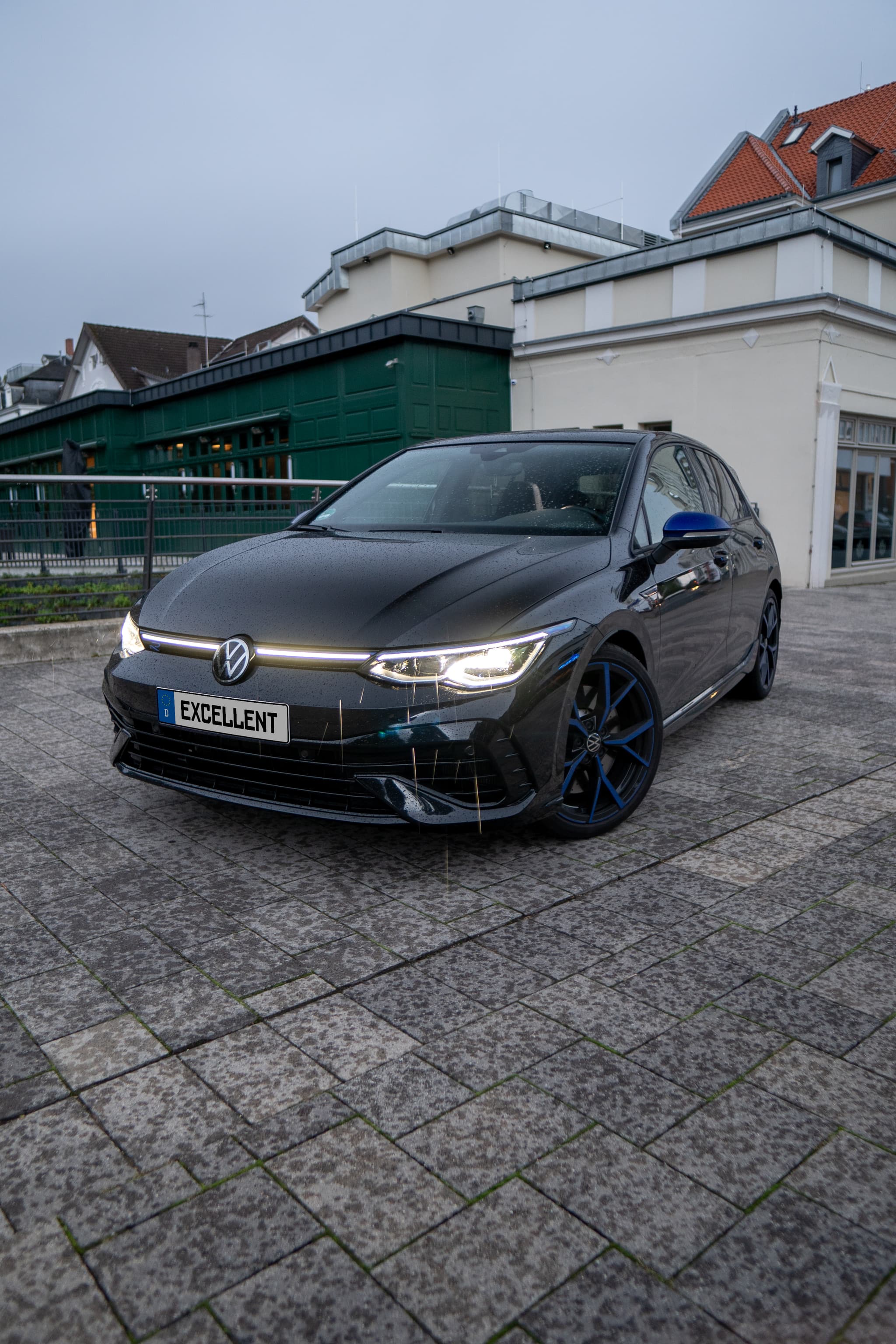 VW Golf 8R