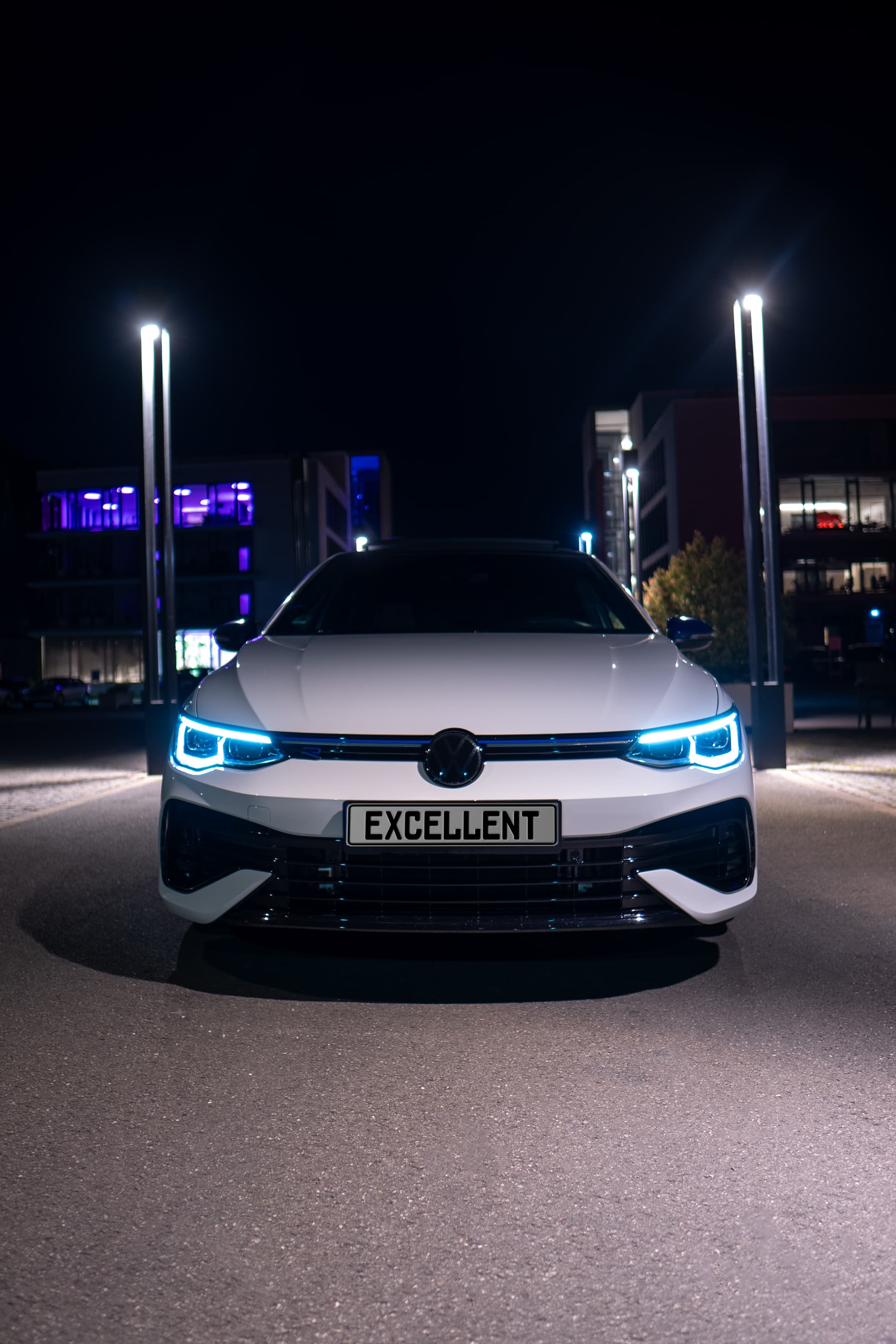 VW Golf 8R