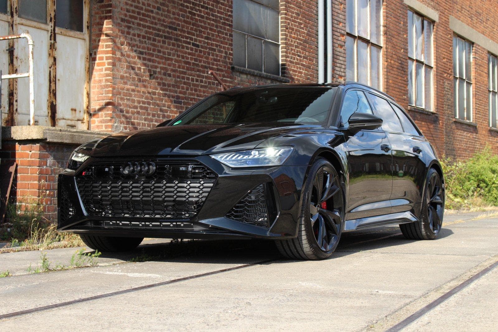 Audi RS6 C8 Avant / Kurz- und Langzeitmiete / M3…