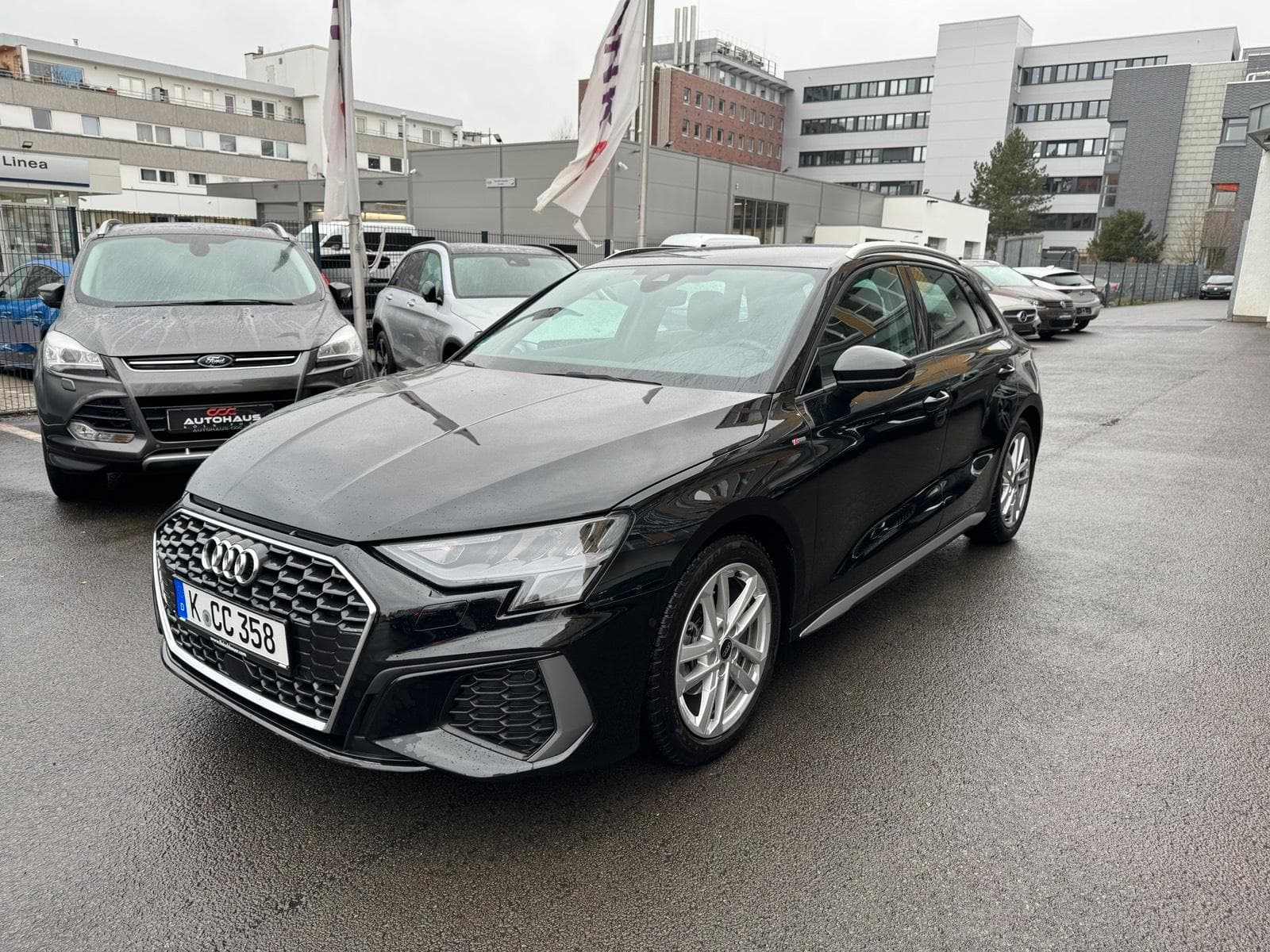 Audi A3 Sportback S-Line mieten in Köln ab 90€/Tag