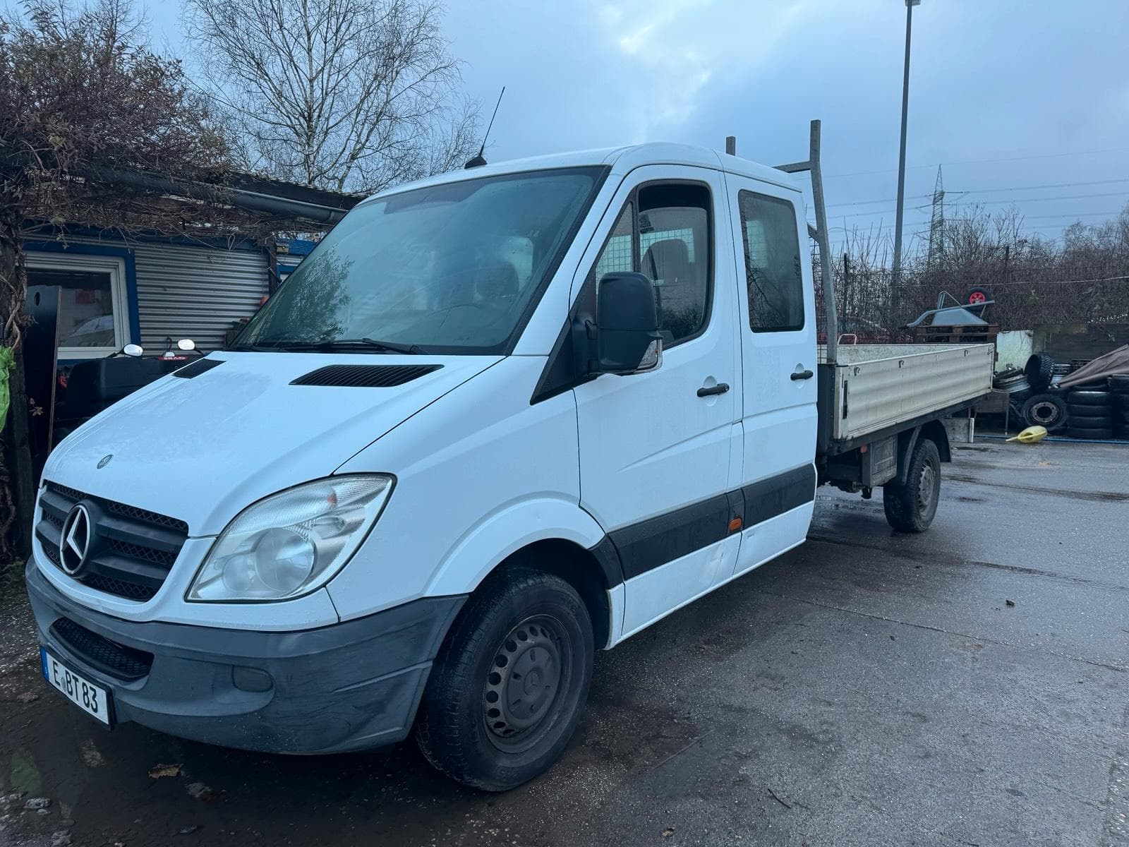 Pritsche 3,5T Mieten mieten in Essen ab 110€/Tag