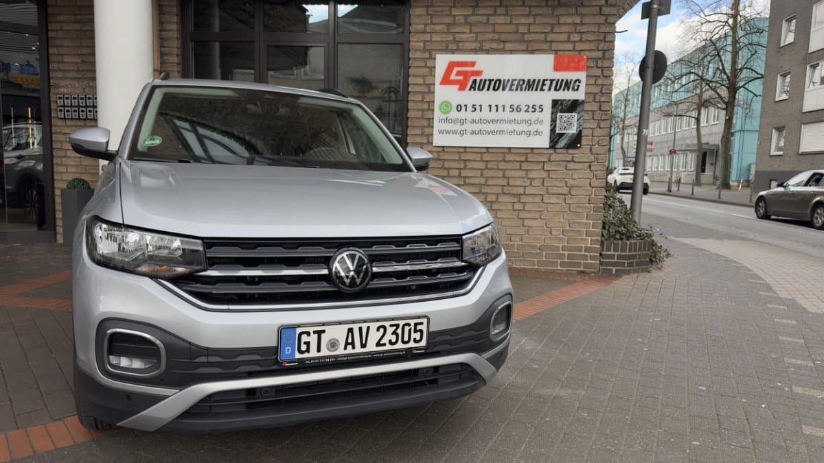 Volkswagen T-Cross Move mieten in Gütersloh ab 70€/Tag