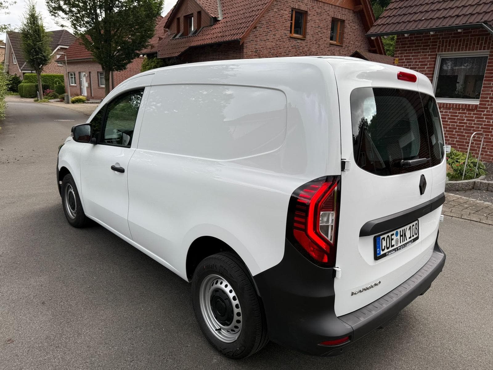 Renault Kangoo mieten in Münster ab 20€/Tag