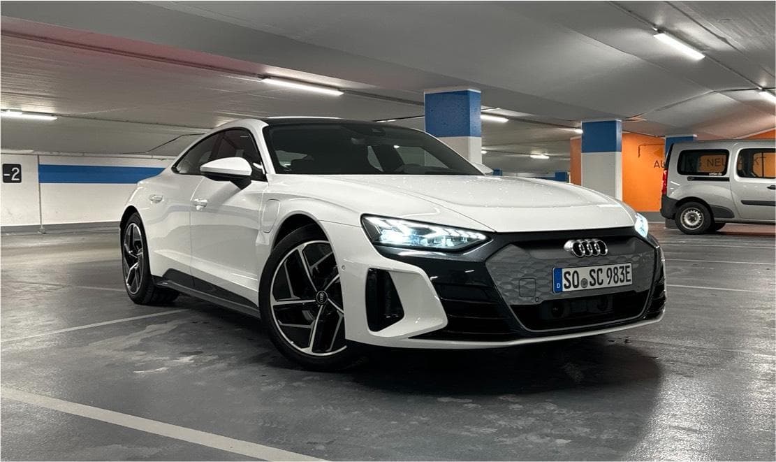 Audi E-tron GT