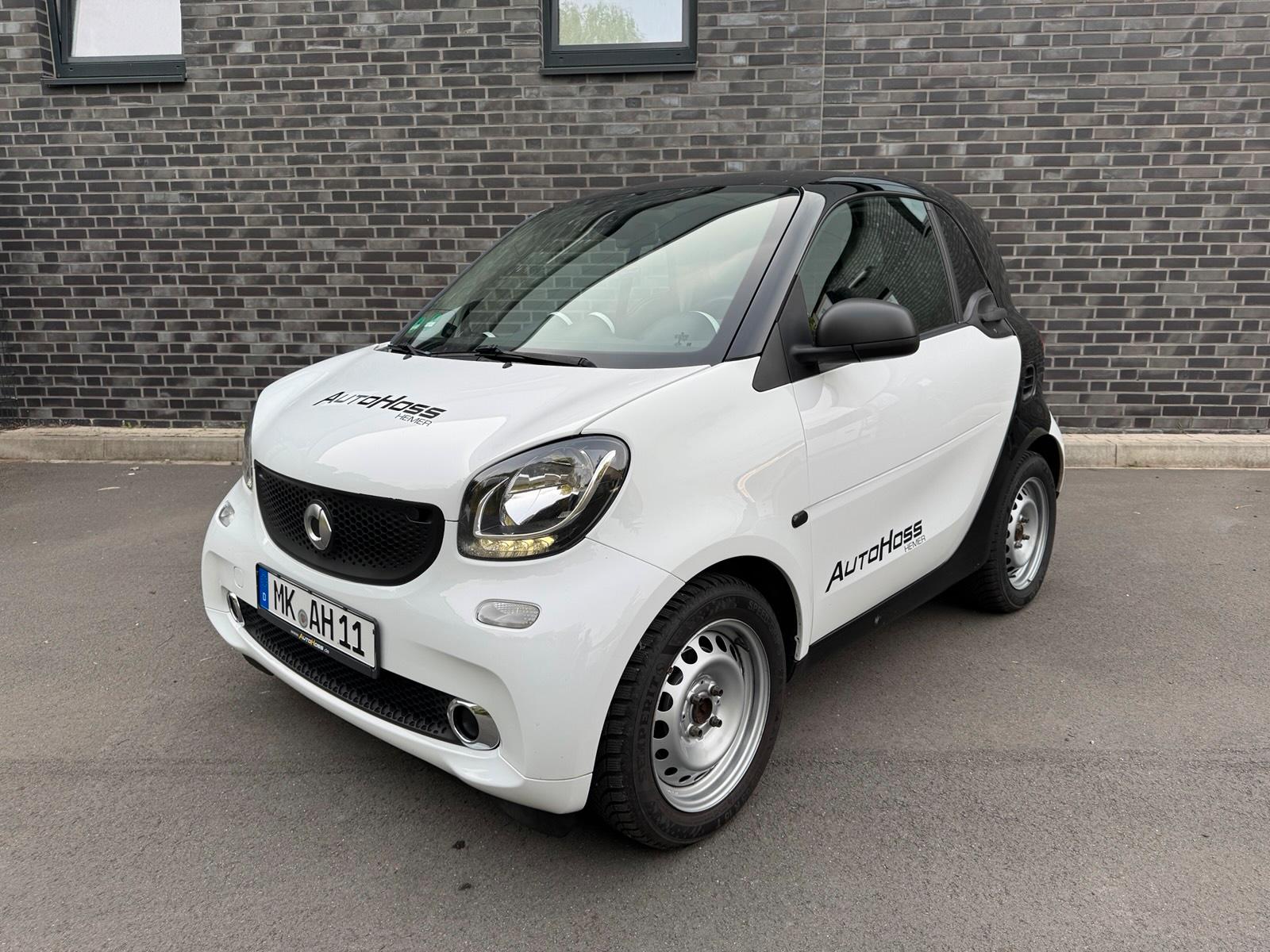 Smart Fortwo Kleinwagen Günstig Leihen/Mieten/Ersatzwagen/Autoabo