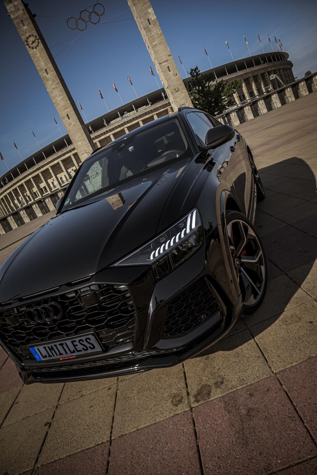 Audi RSQ8 Sportback mieten RS Q8 Hochzeitsauto SUV Sportwagen 2022