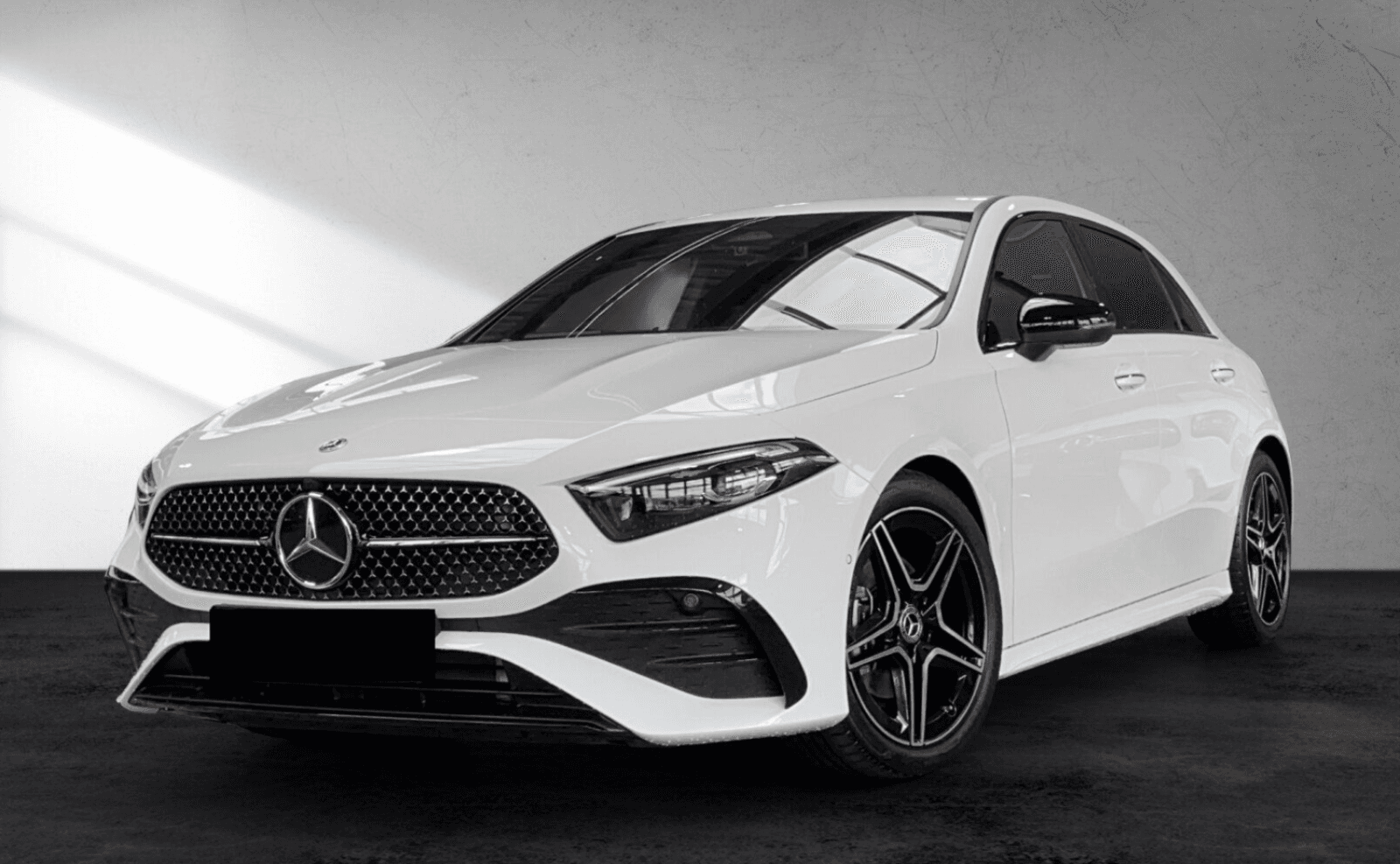 Mercedes Benz A Klasse Facelift mieten in Berlin ab 55€/Tag