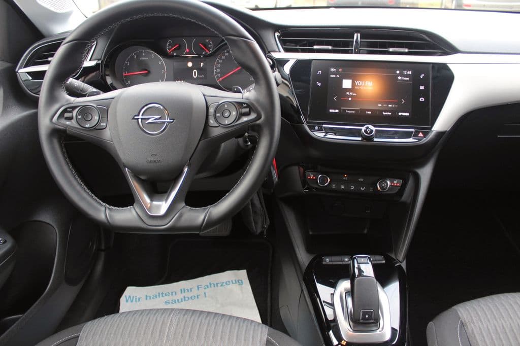 Opel Corsa mieten in Berlin ab 160€/Tag