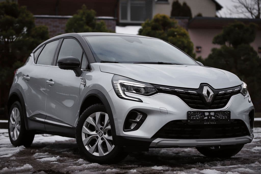 Renault Captur mieten in Berlin ab 189€/Tag