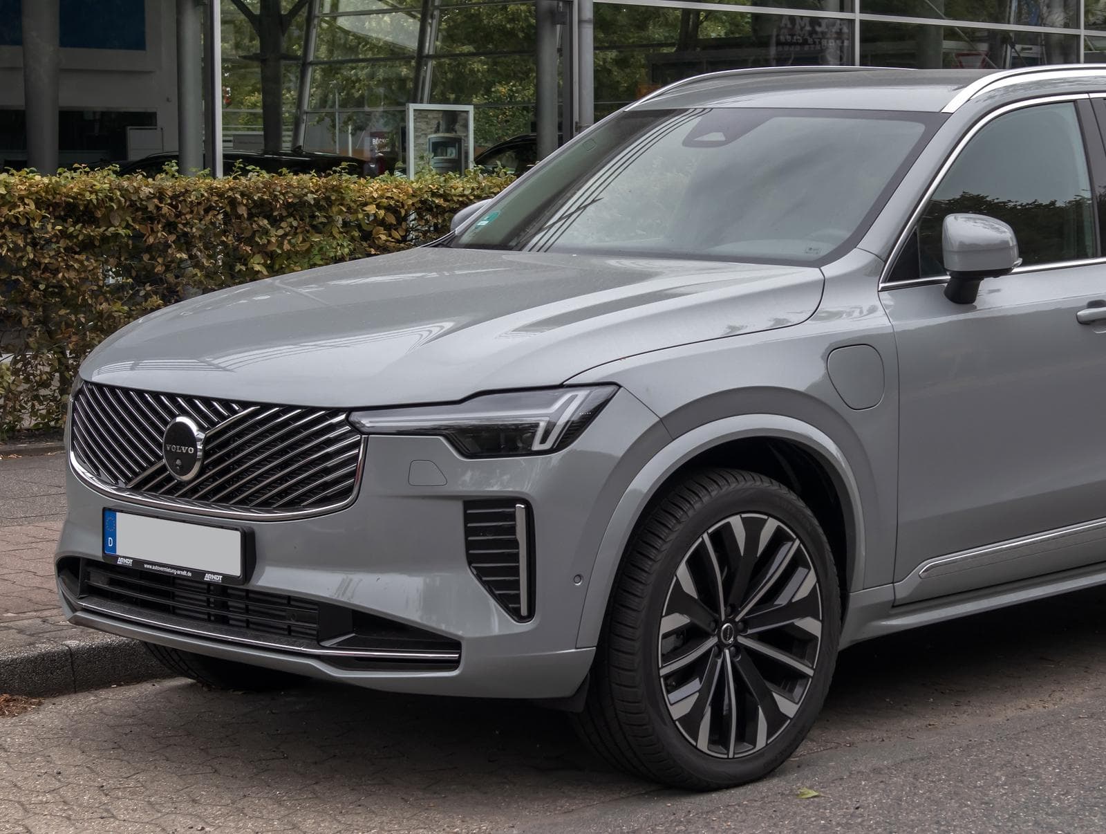 Volvo XC90 mieten in Frankfurt am Main ab 180€/Tag
