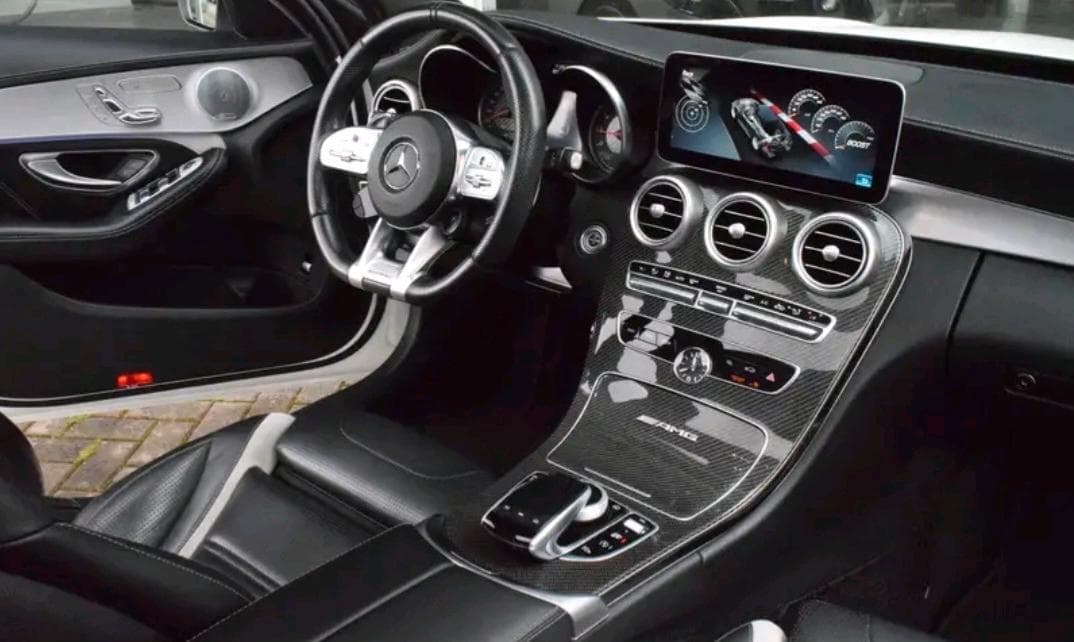 MERCEDES C63 AMG |AUTO MIETEN | MIETWAGEN | SPORTWAGEN MIETEN